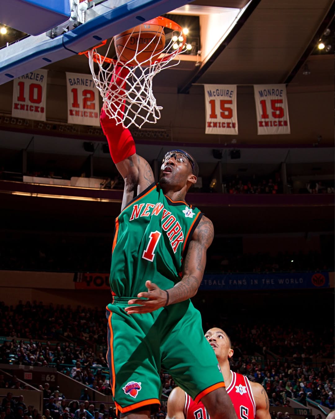 间的赛场旧, https, 阿马雷