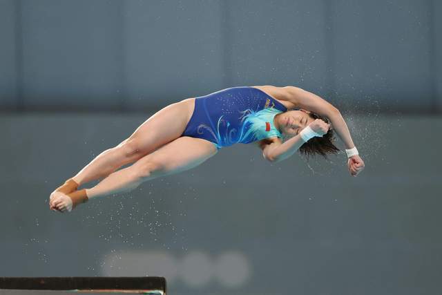 视台记者访, 前结束的