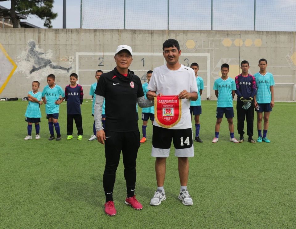 gtimg, 们送上礼物