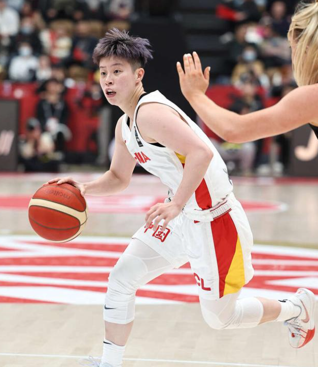 dingy, 李缘在亚洲, 年出生的李