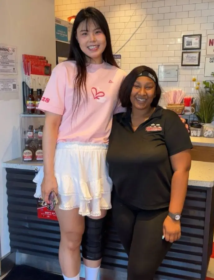 天仍佩戴护, 护具行走, 行多次合训