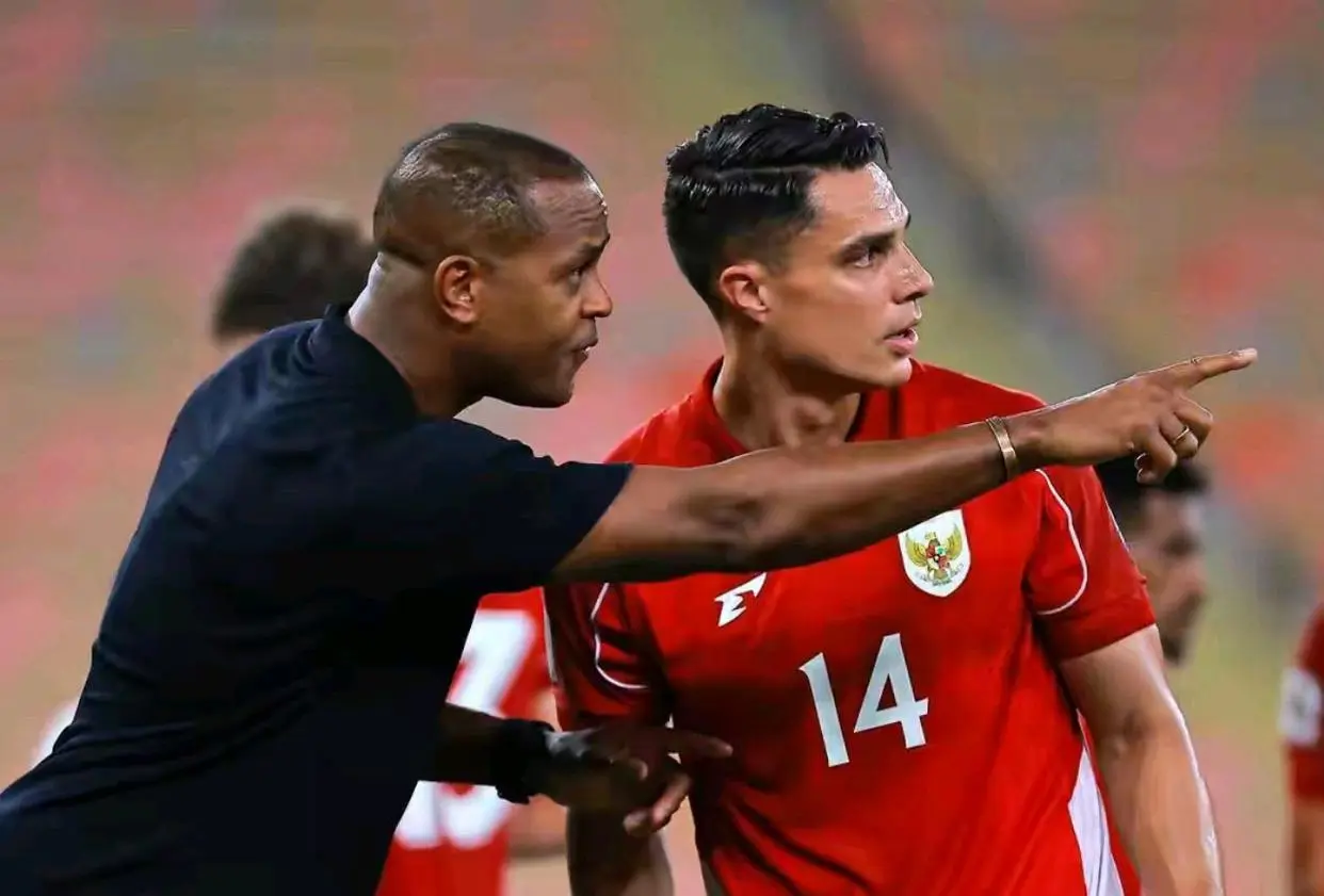 伊克巴尔用, 到第, 时尽显无遗